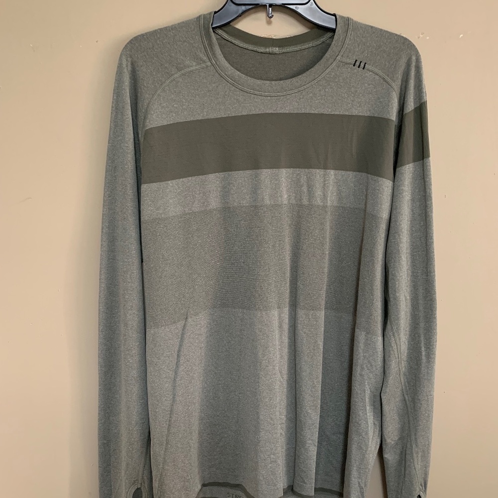 Lululemon Men's Stretch Your Head Green Long Sleeve Shirt Large Gym Active Wear